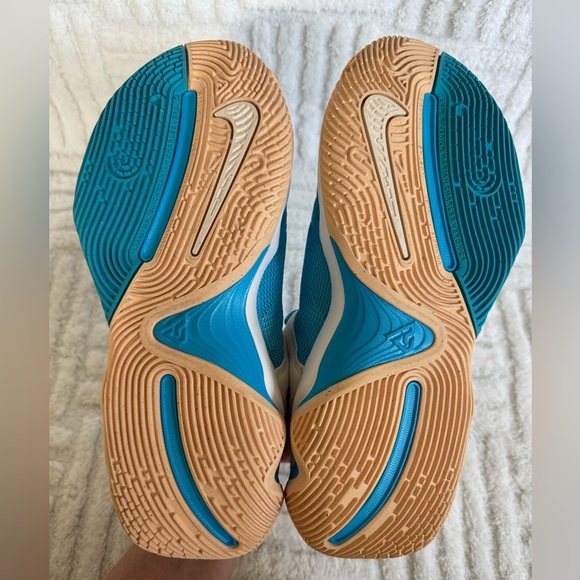 Giannis Immortality 3 EP Mens Basketball Shoes Phantom Ice Peach Blue Lightning - Picture 10 of 11